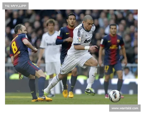 意大利杯佛罗伦萨对阵亚特兰大冈萨雷斯单刀破门